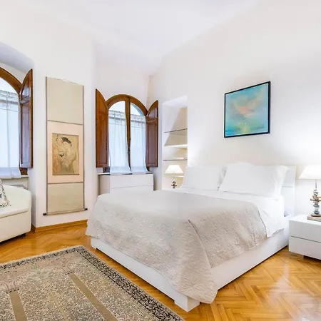 Borgo San Jacopo 아파트 *