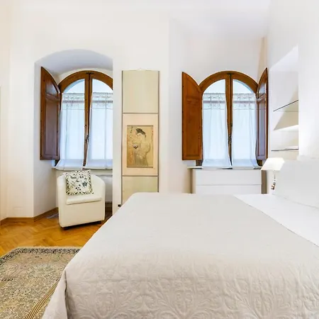 Borgo San Jacopo * Florence